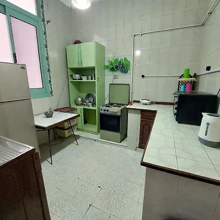 Al- Mazareta A Private Room At Shared Apartment For Men Only No Ladies Allowed غرفة خاصة في شقة مشتركة للرجال فقط ممنوع السيدات仅限男士 女士不允许 Alexandria Exterior photo